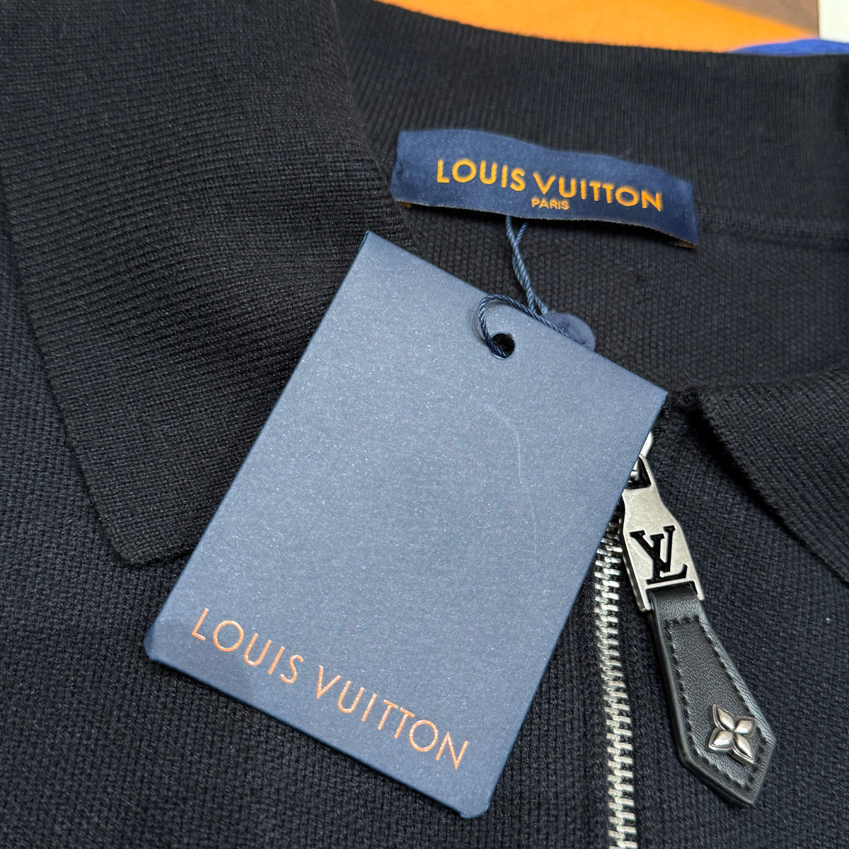 LOU ZIP CARDIGAN