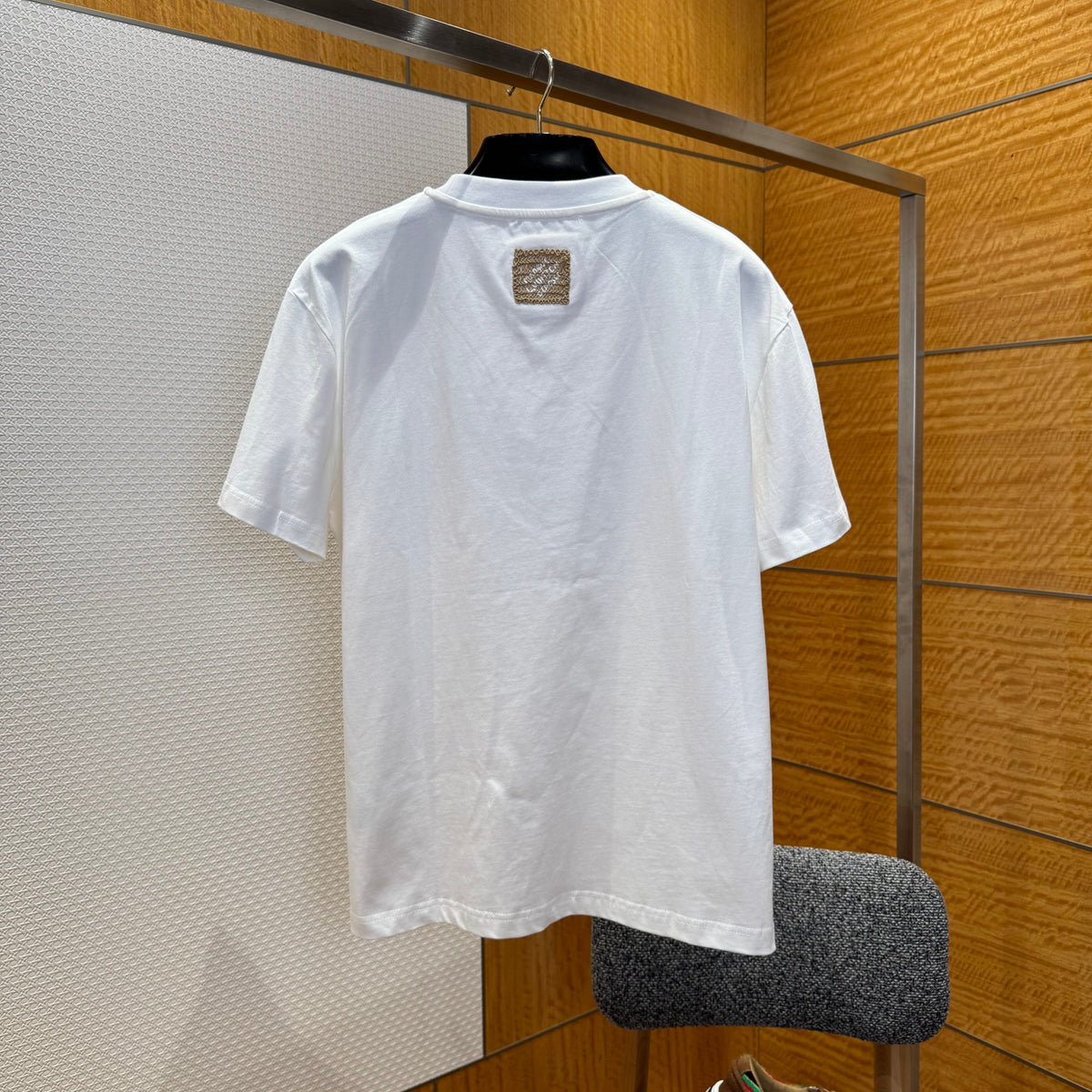 LOU T-SHIRT