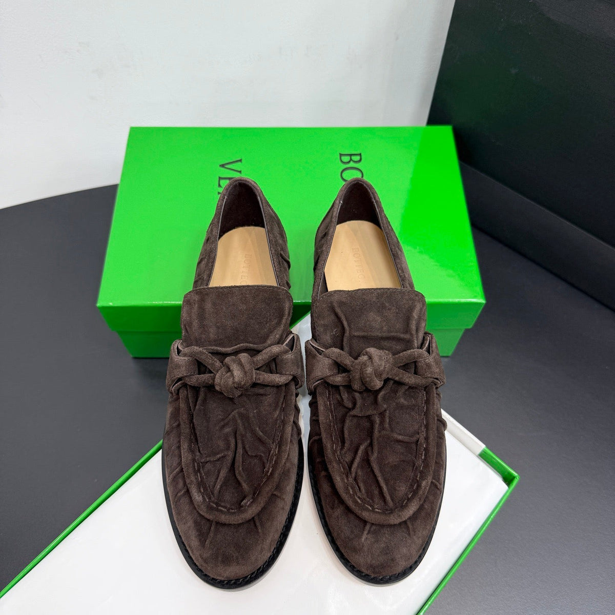 BOTT V LOAFERS