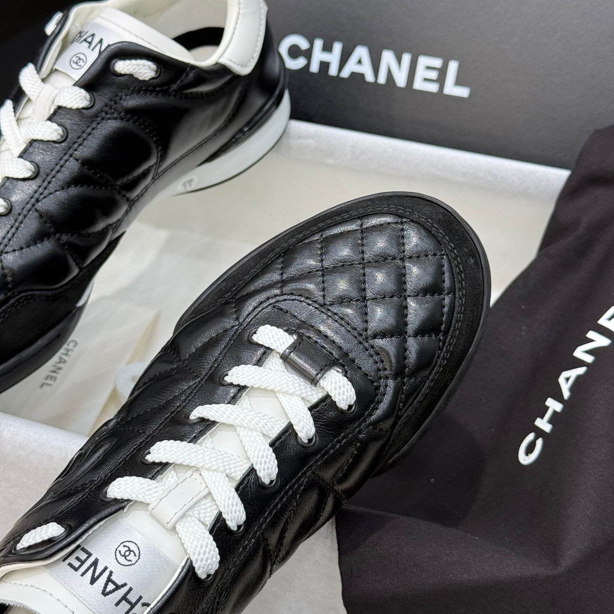 CC SNEAKER