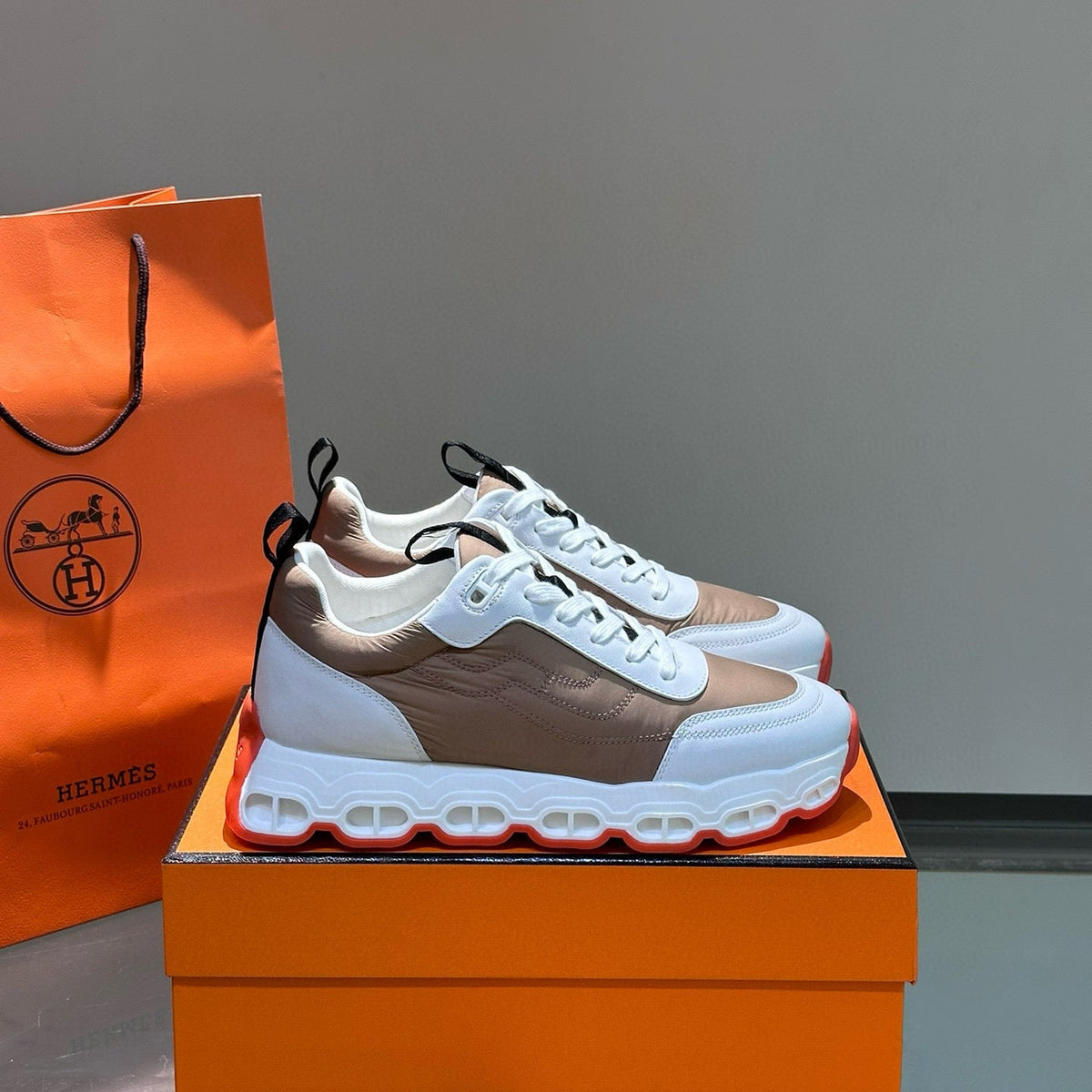 HERM IMPULSE SNEAKER