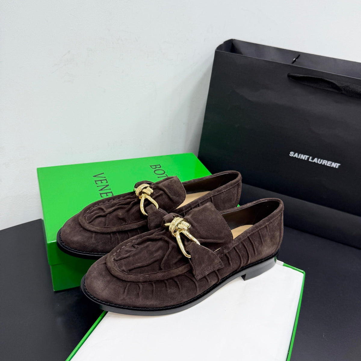 BOTT V LOAFERS