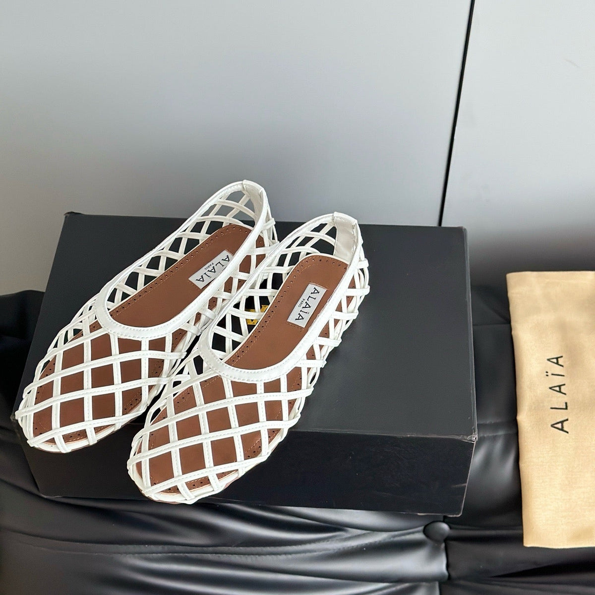 ALAIA BALLET FLATS
