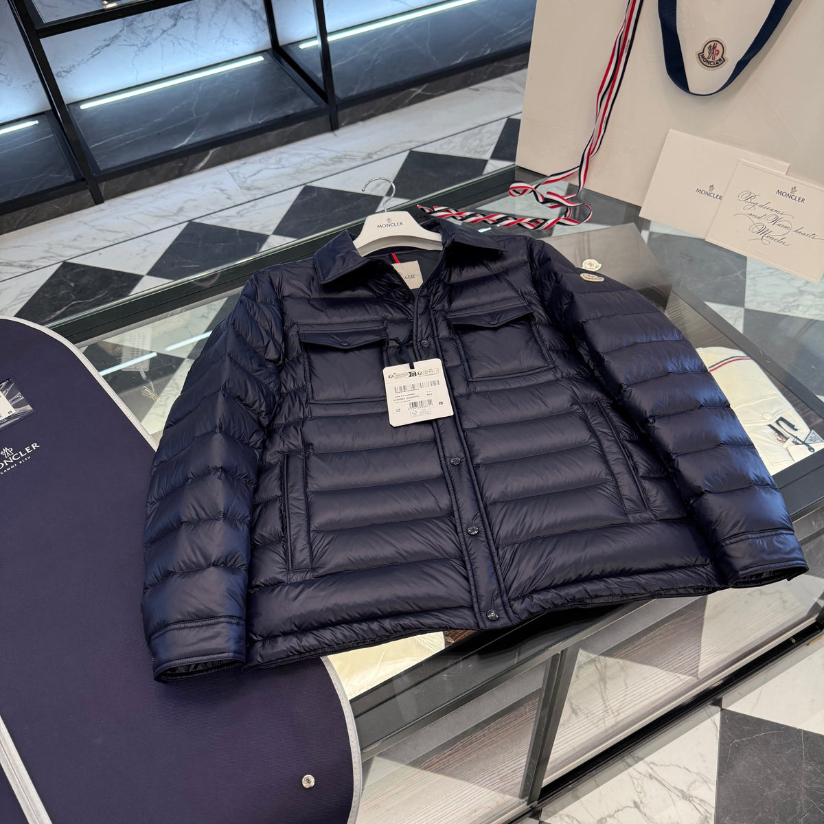 MONC CHAMBLY JACKET