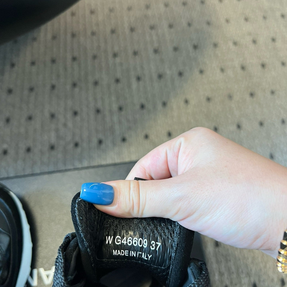CC SNEAKER