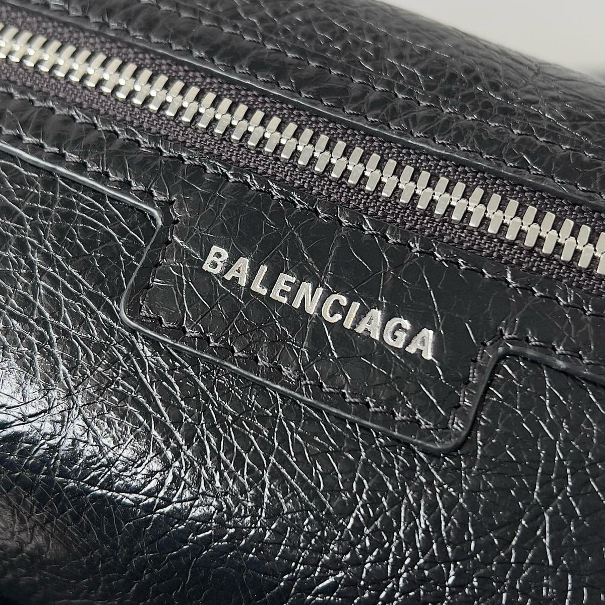 BAL SUPERBUSY XS SLING BAG