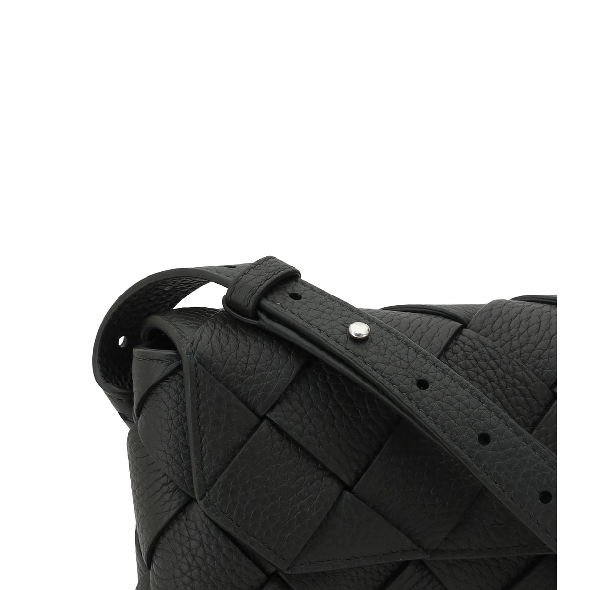 Bottega Veneta Men Iconic Intreccio Fanny Pack