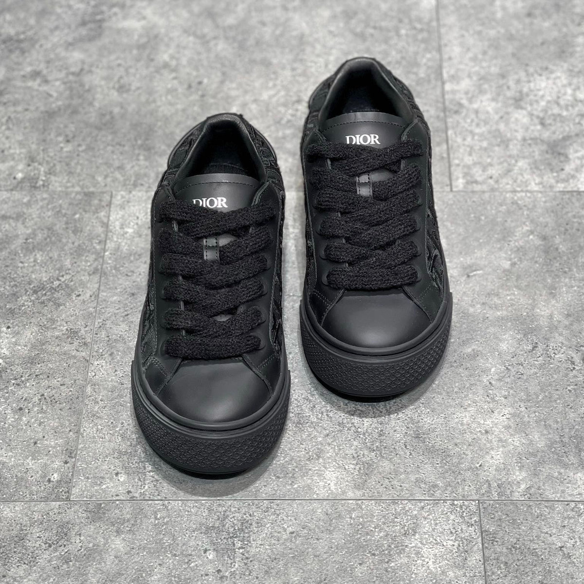 CD B33 SNEAKER