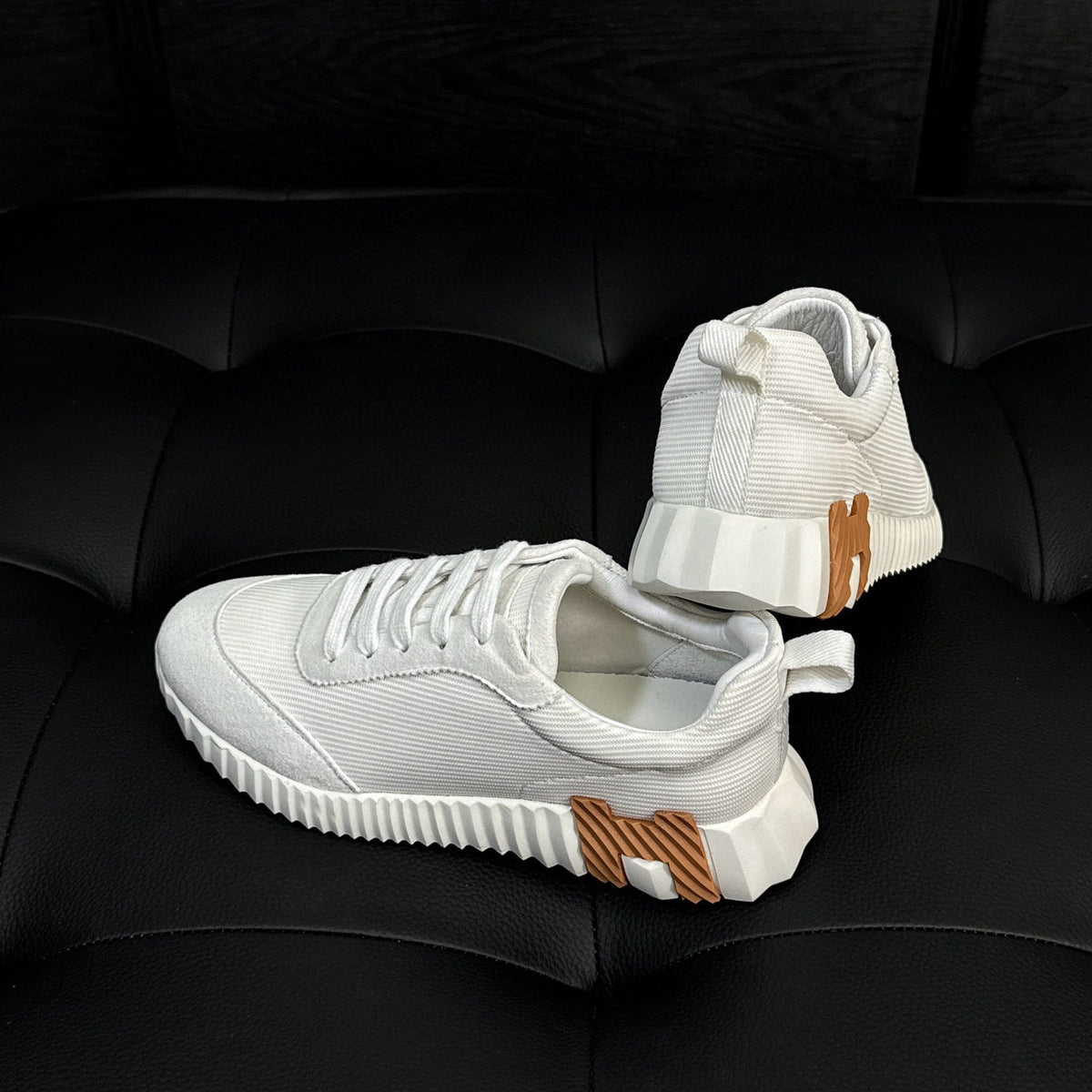 HERM BOUNCING SNEAKERS