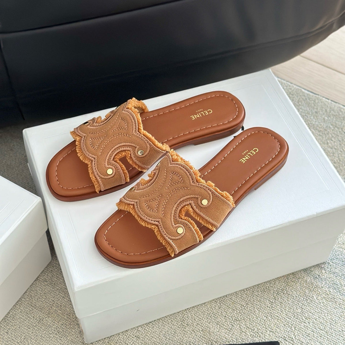 CEL SANDALS