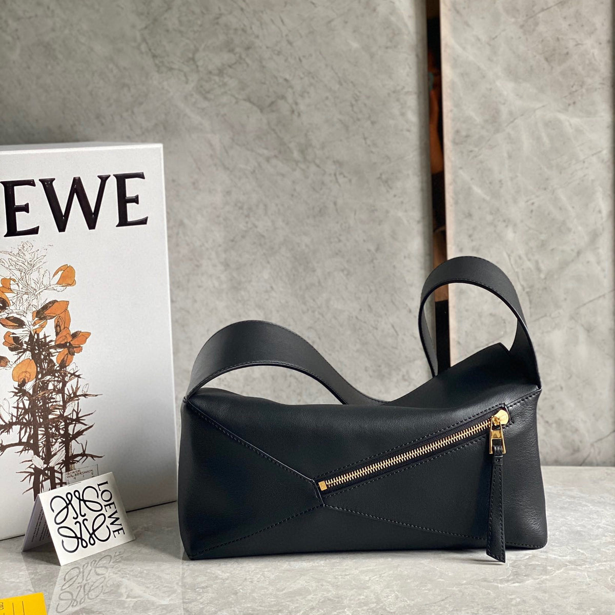LOEW PUZZLE HOBO BAG