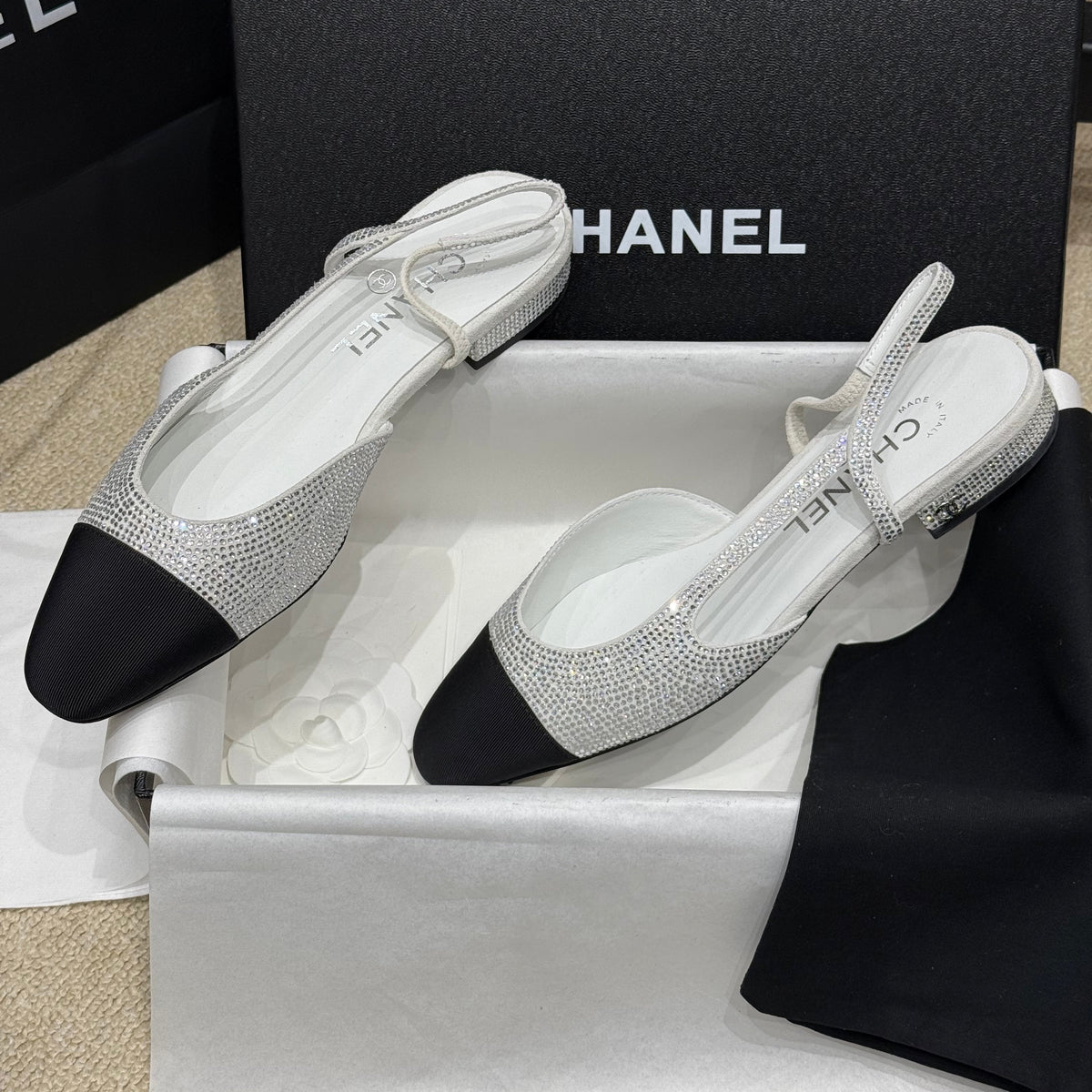 CC SLINGBACK PUMPS