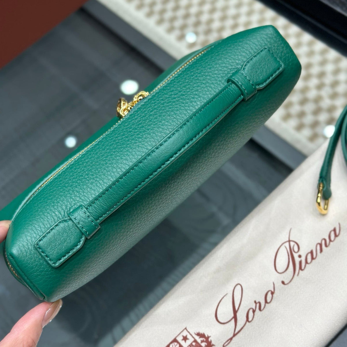 LORO P EXTRA POCKET L19 BAG