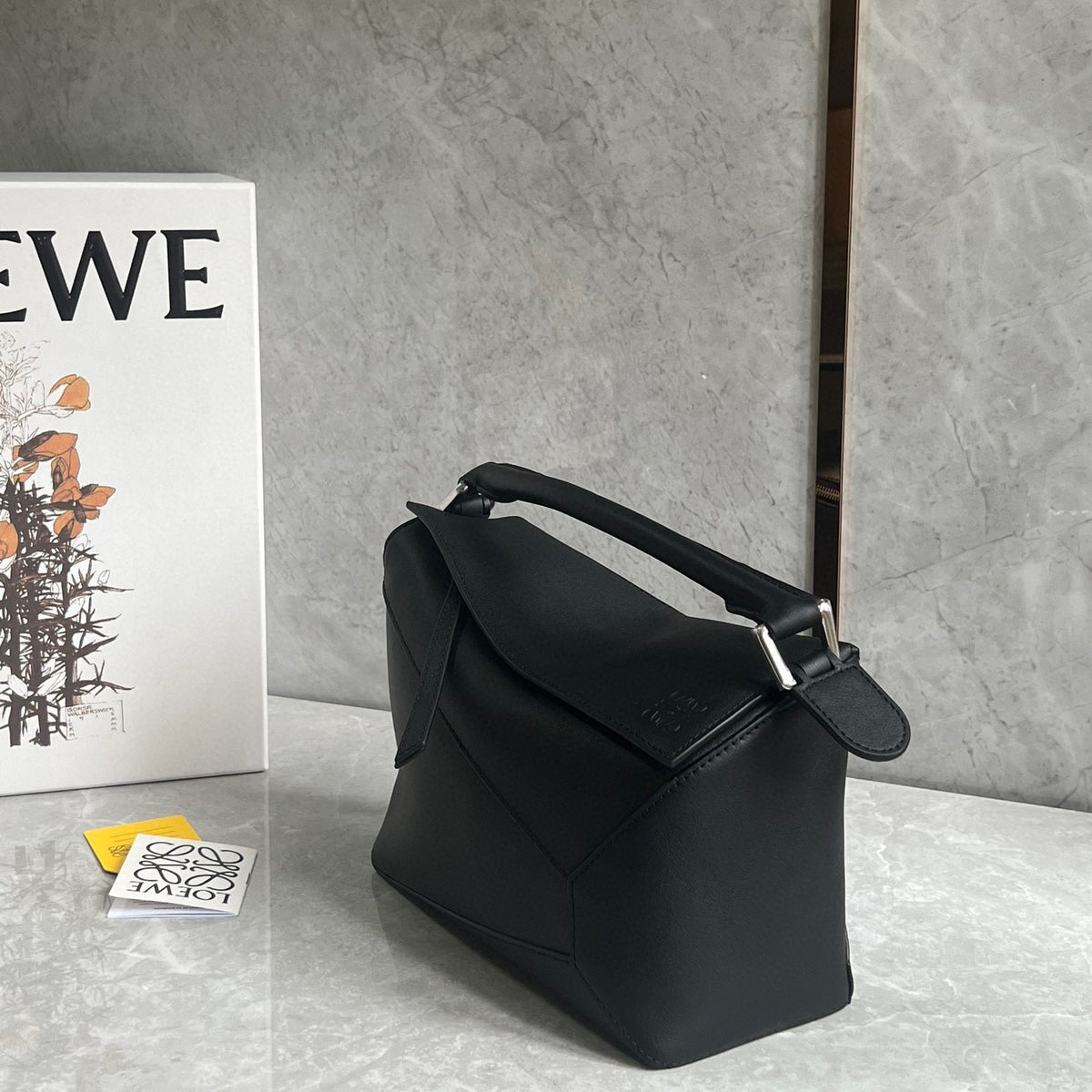 LOEW SMALL PUZZLE EDGE BAG