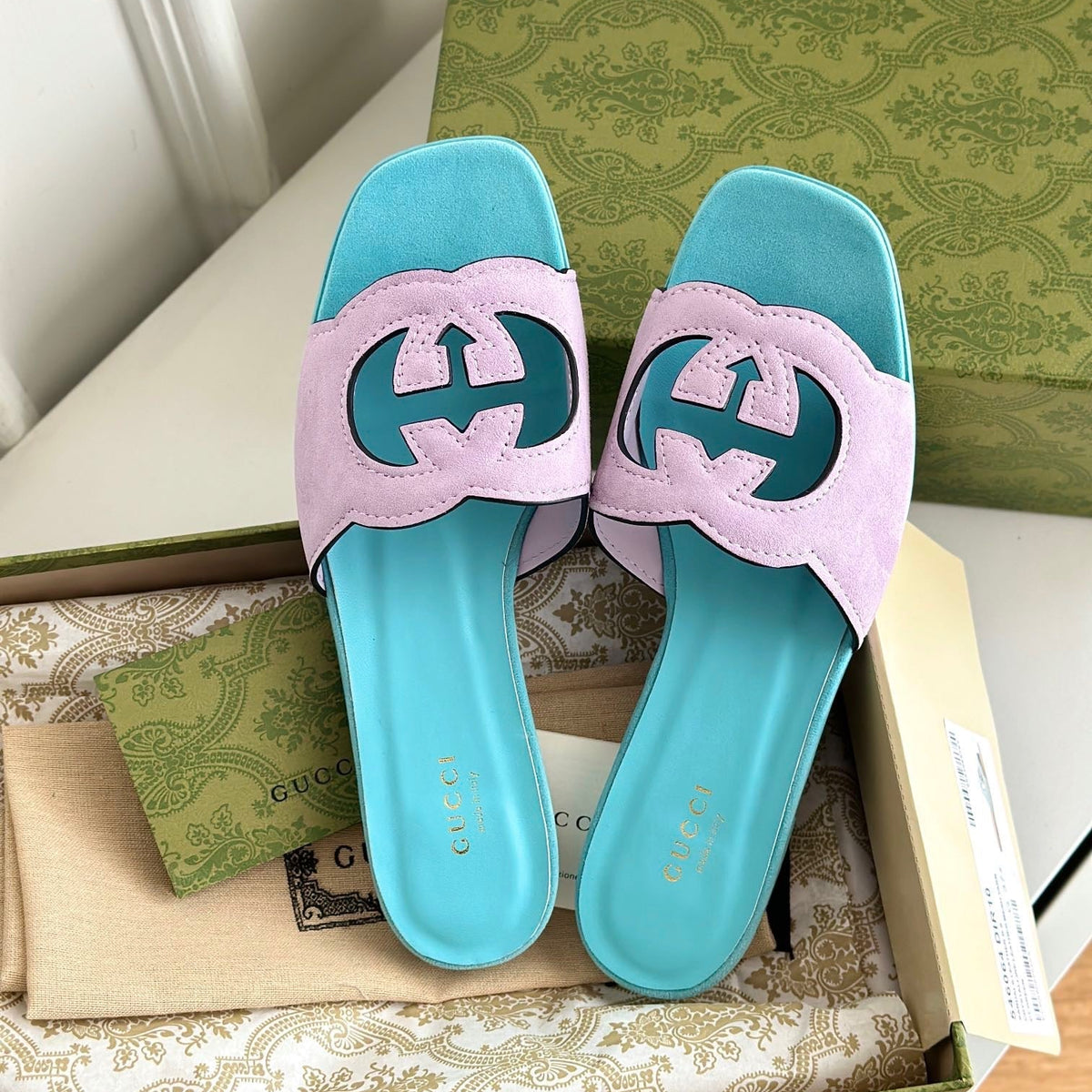 GG CUT OUT SANDALS