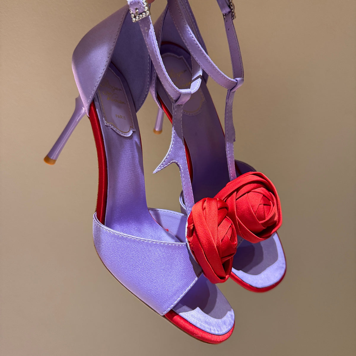 ROGER V HEELS