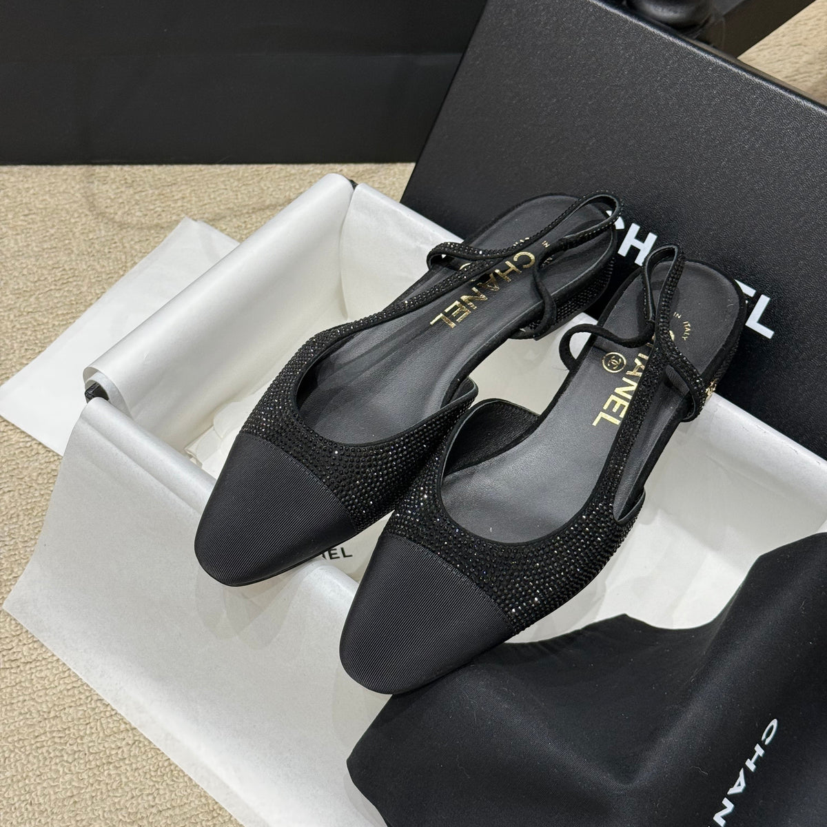 CC SLINGBACK PUMPS