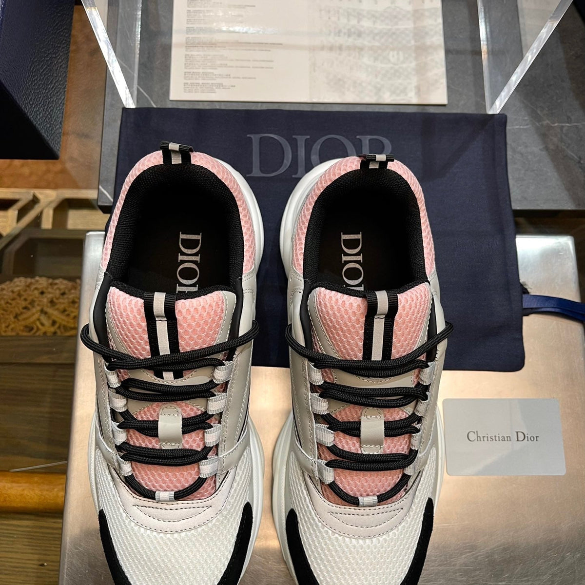 CD B22 SNEAKERS