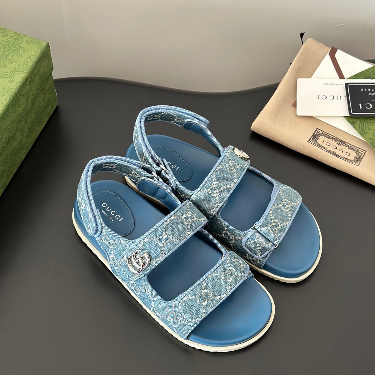 GG SANDALS