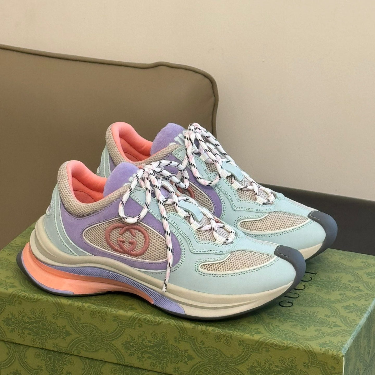 GG RUN TRAINERS