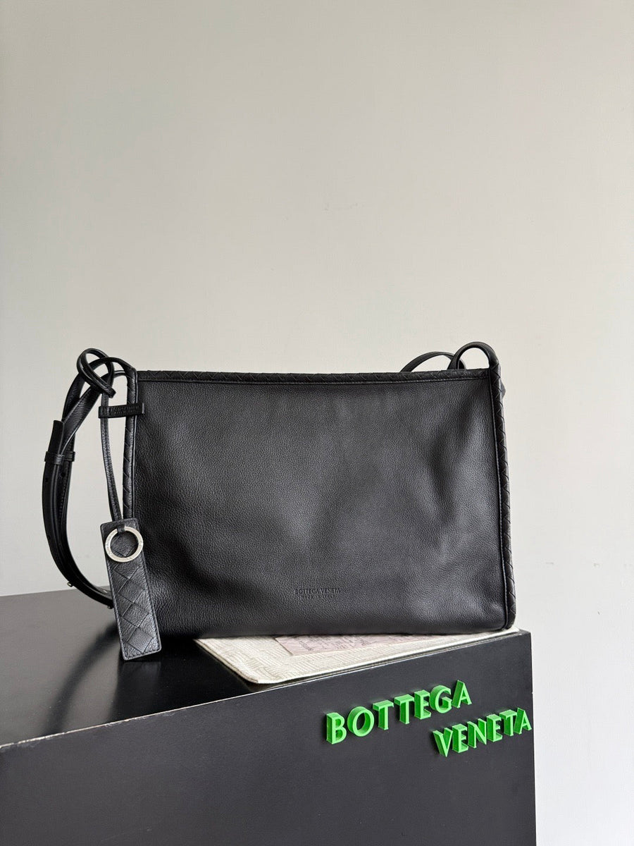 BOTT V CORRIER MESSENGER BAG