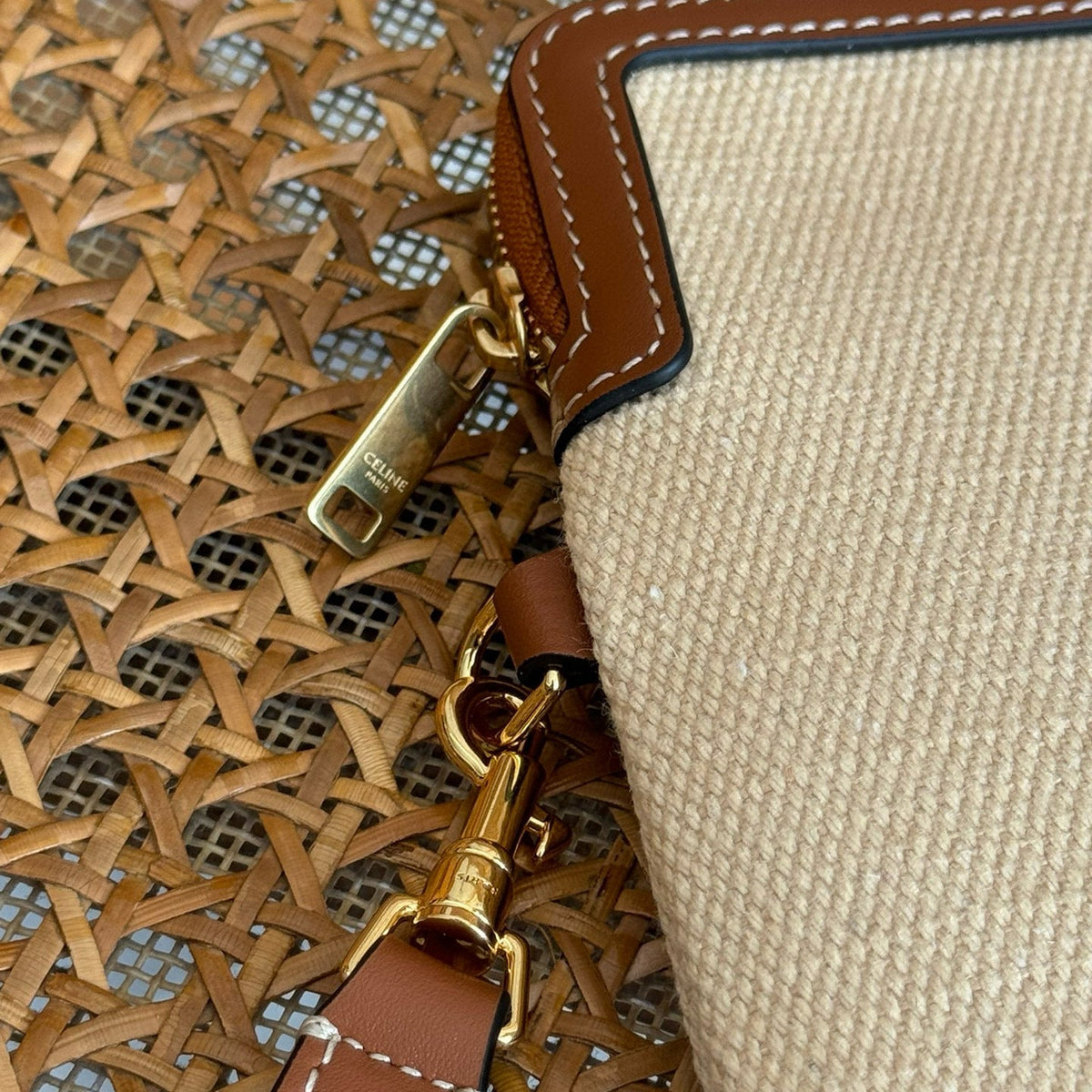 CEL SMALL POUCH WITH STRAP
