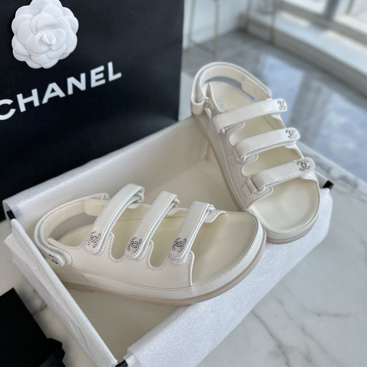 CC SANDALS