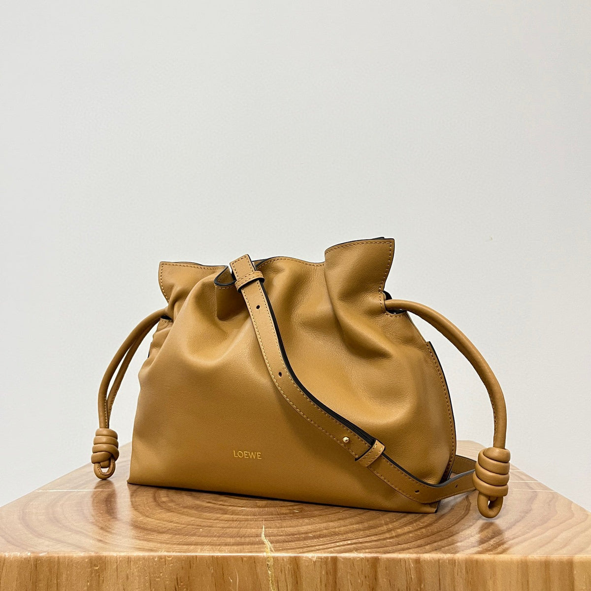 LOEW FLAMENCO BAG