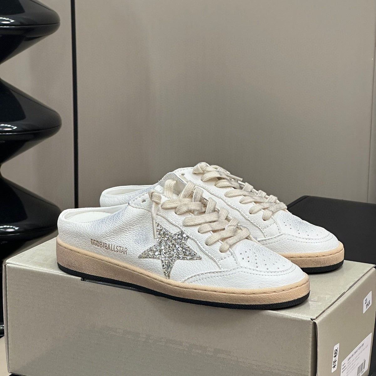 GOLDEN G MULES