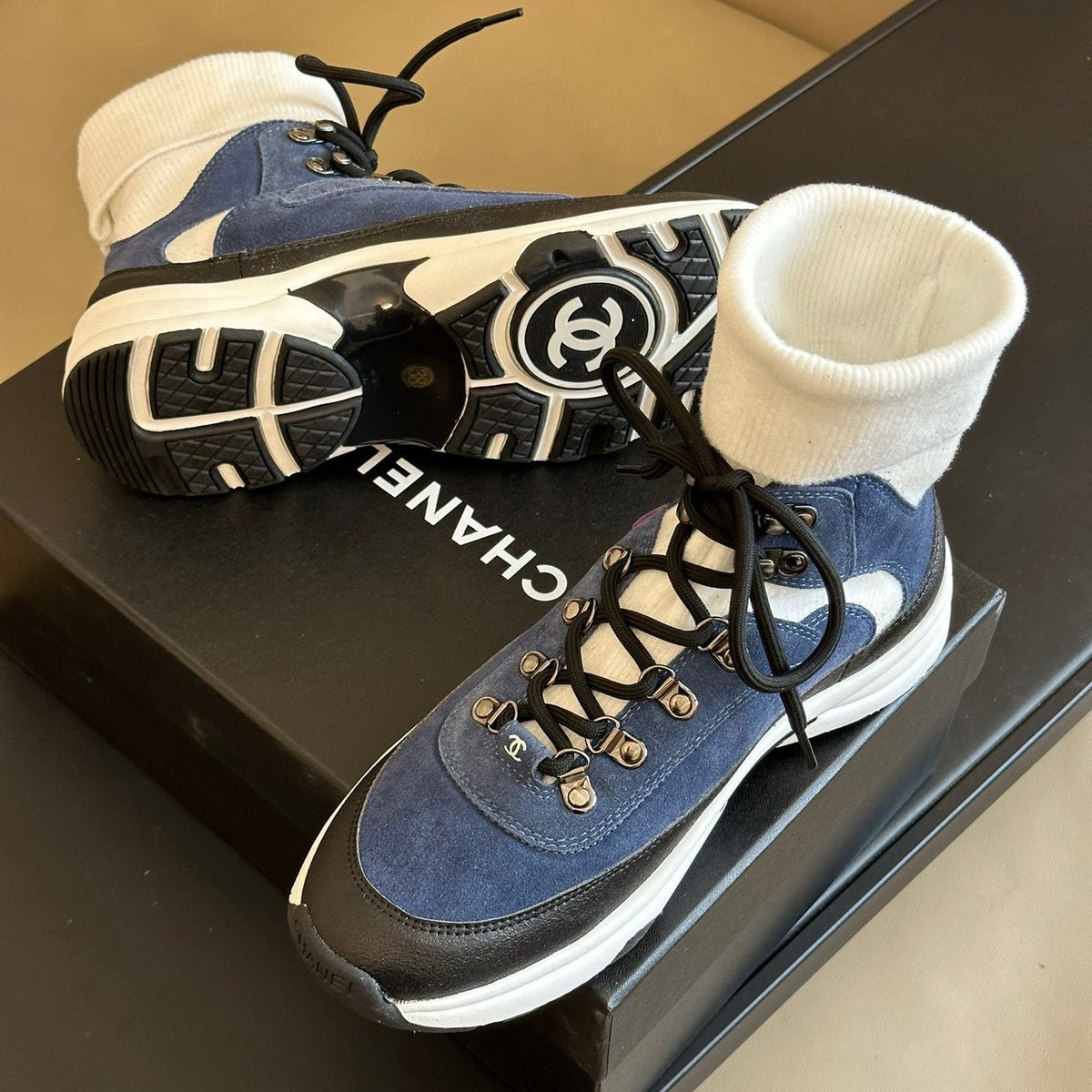 CC TRAINERS