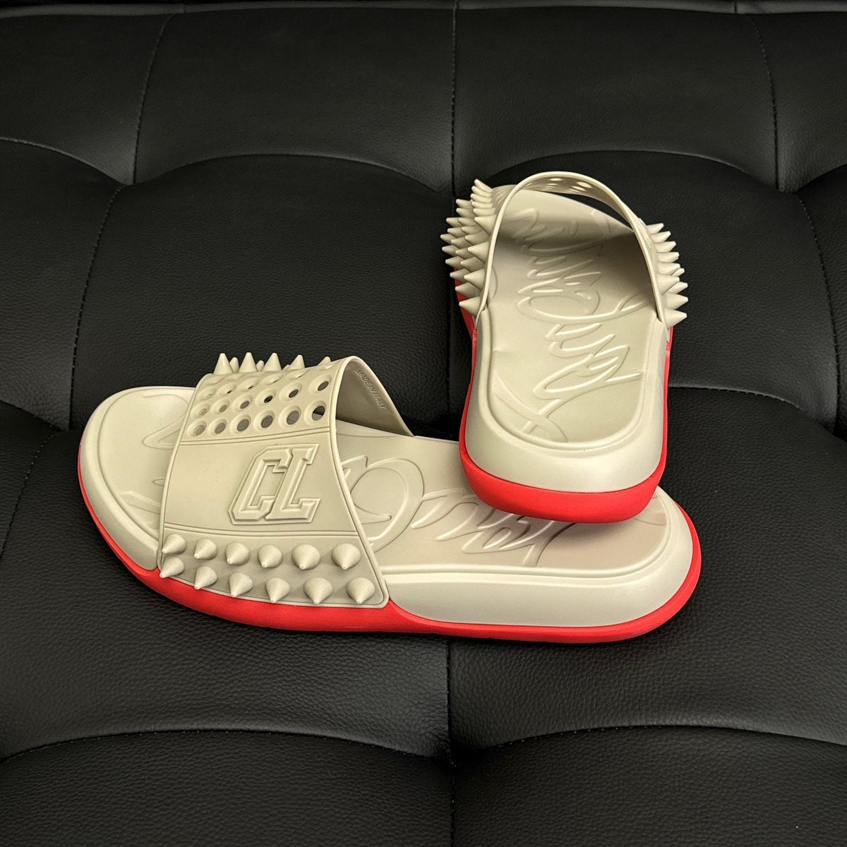 CL SPIKE SLIDES