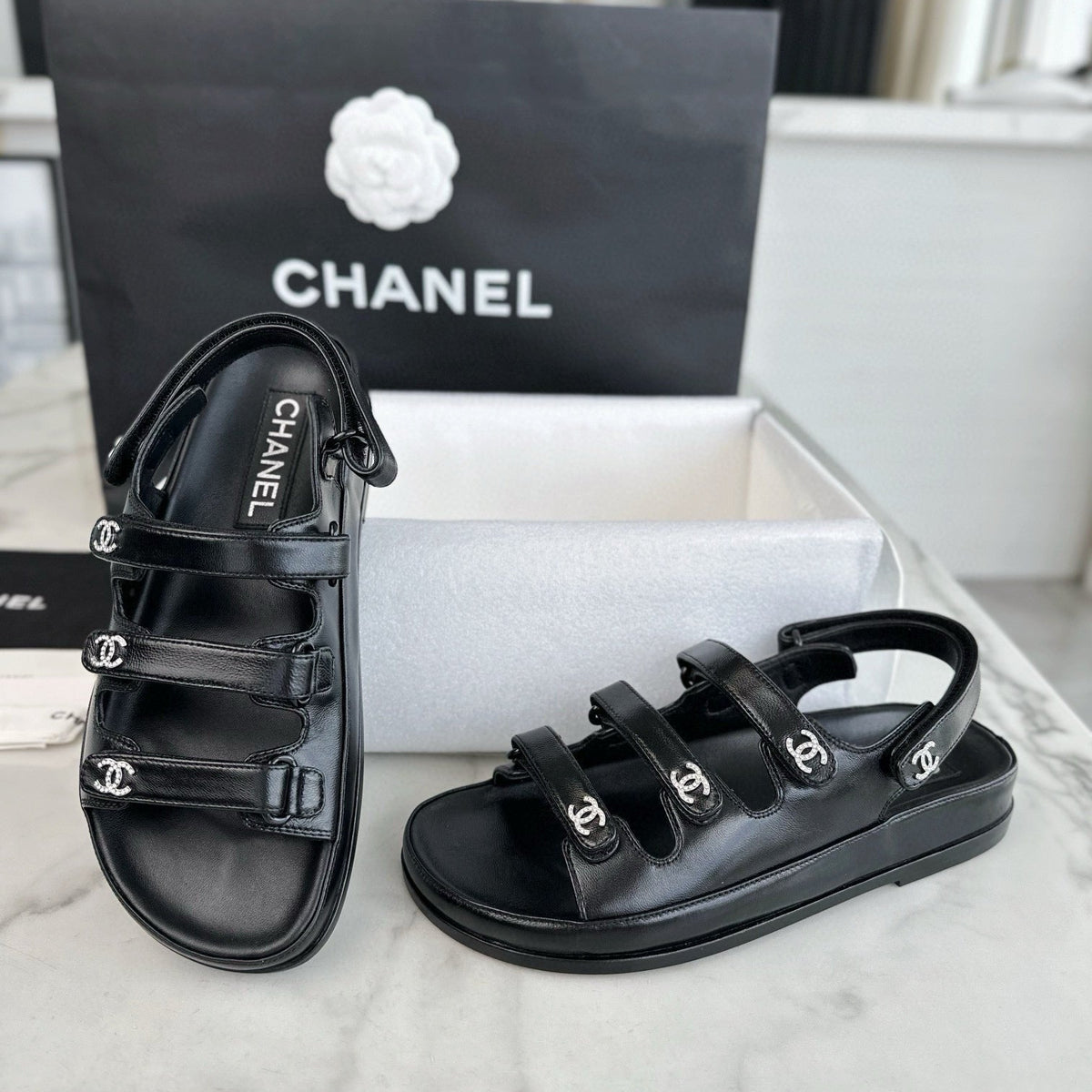 CC SANDALS