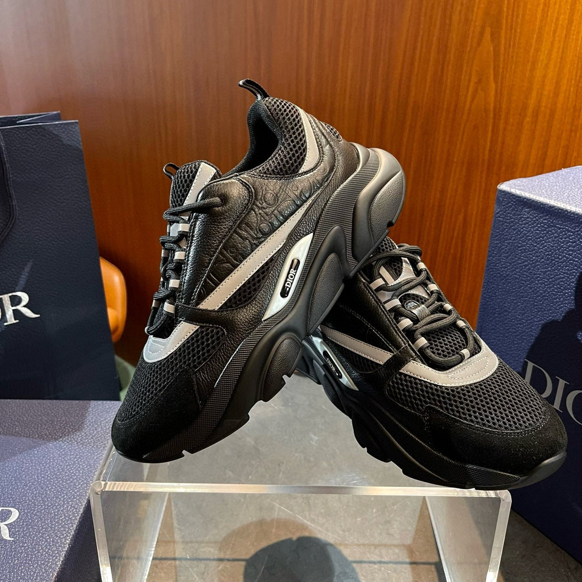 CD B22 SNEAKERS