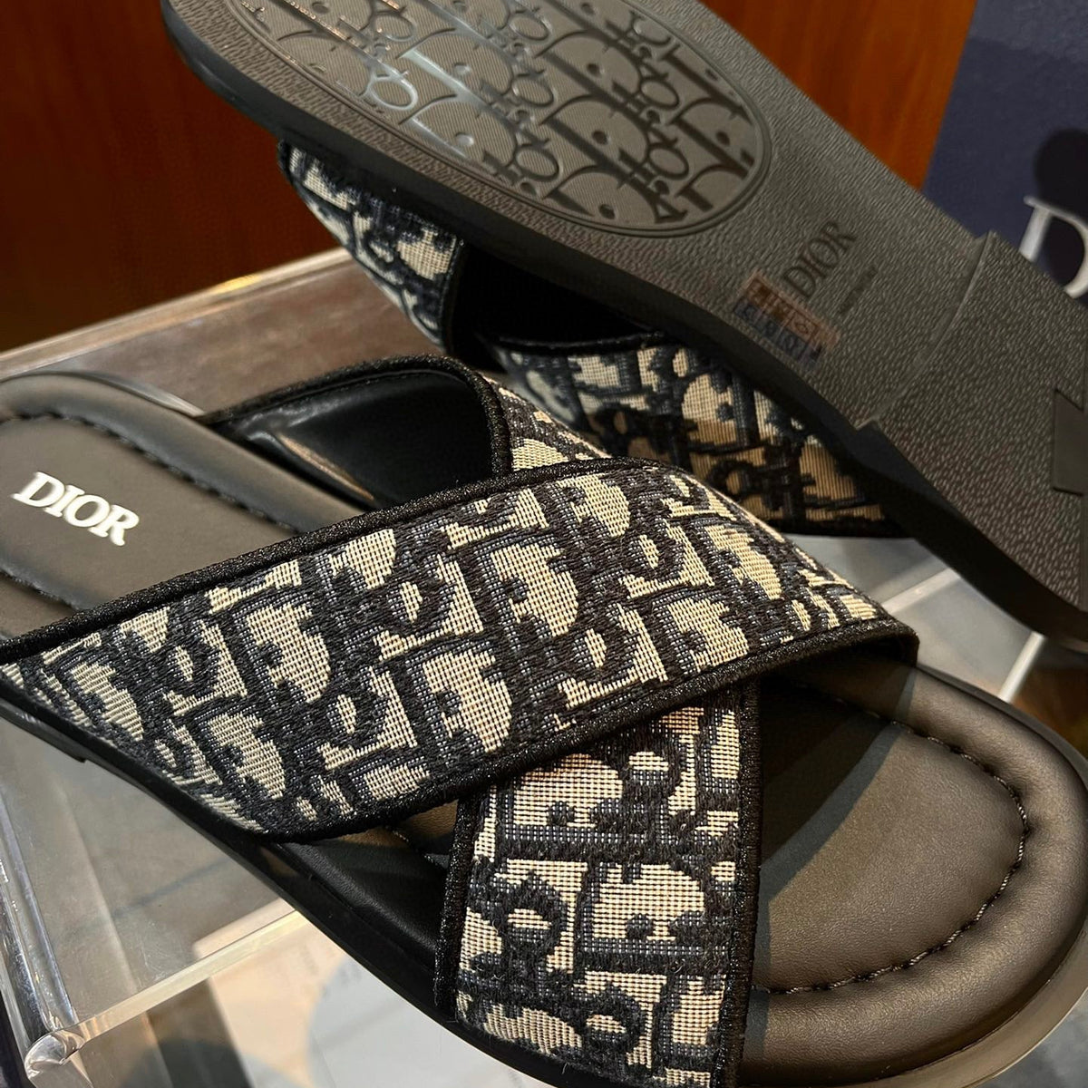 CD ALIAS SANDALS