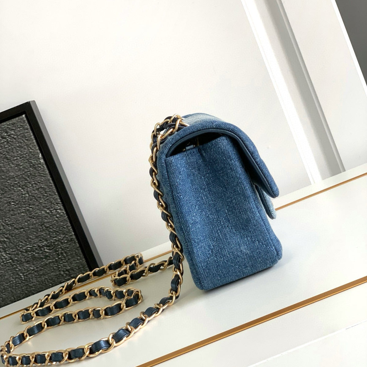 CC CLASSIC FLAP DENIM BAG