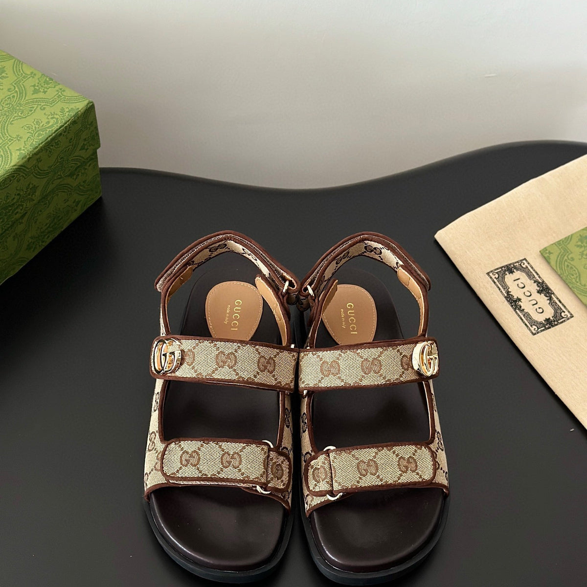 GG SANDALS