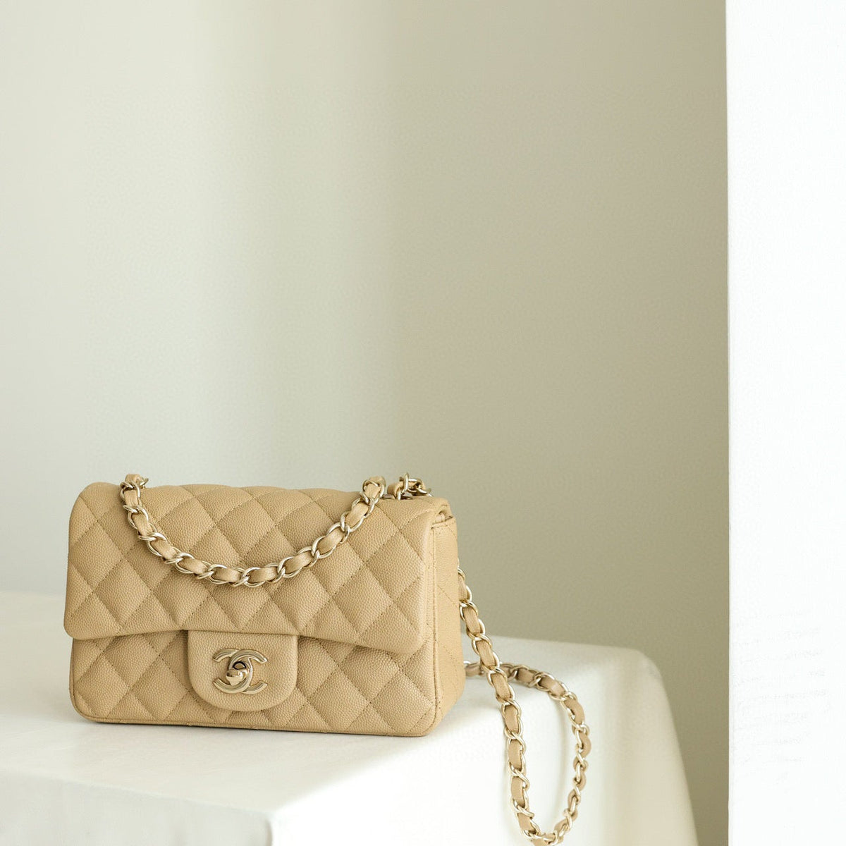 CC CLASSIC FLAP MINI BAG