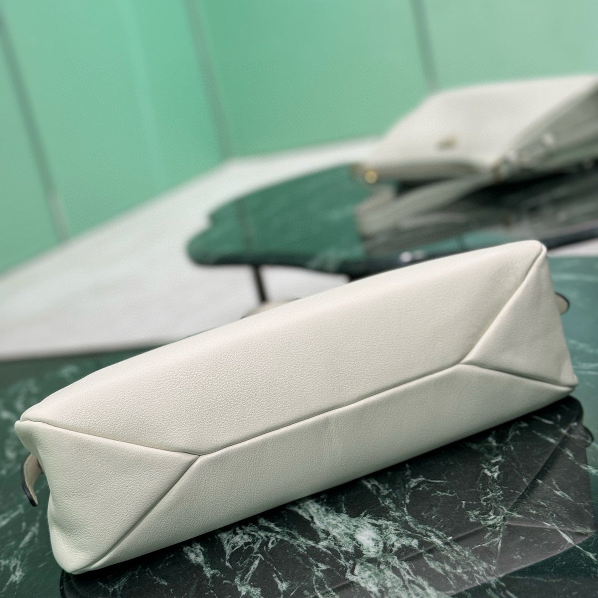 PD AIMEE LARGE SHOULDER BAG