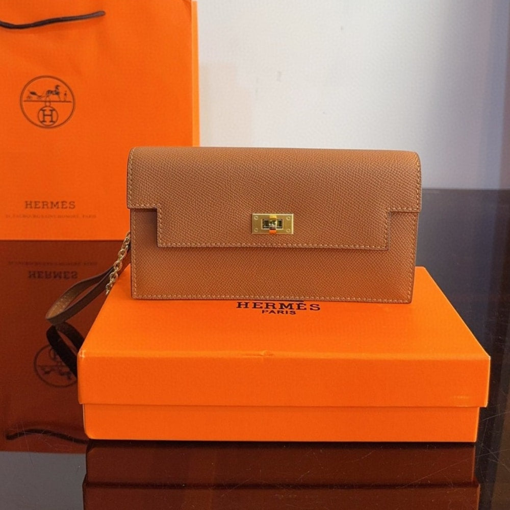 HM KELLY POCKET LONG WALLET IN GOLD 19CM H084940CK37