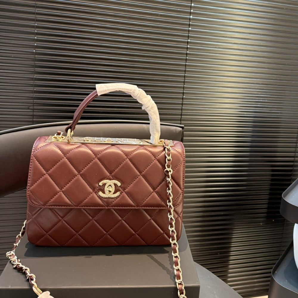 CC FLAP BAG WITH TOP HANDLE BURGUNDY 25CM