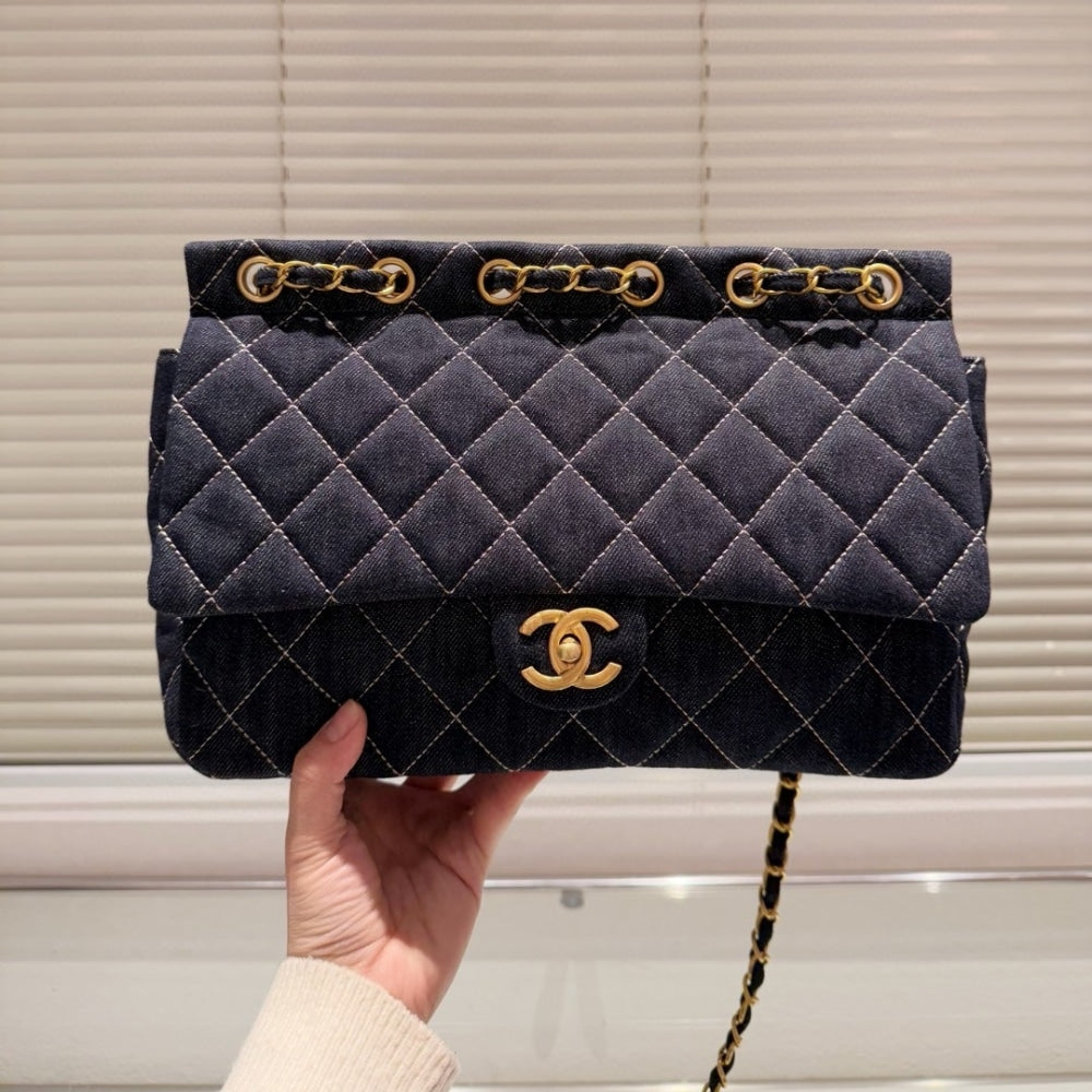 CC CLASSIC FLAP BAG IN DENIM DARK BLUE 30CM