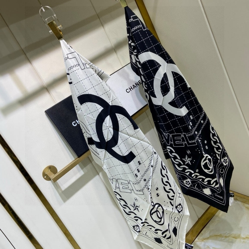 CC CLASSIC DOUBLE C LOGO PRINT SILK SCARF WHITE 90CM