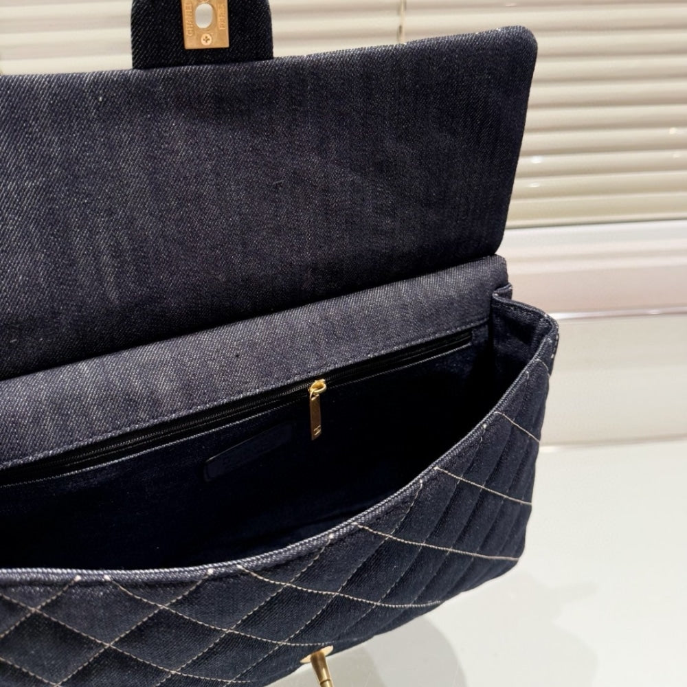 CC CLASSIC FLAP BAG IN DENIM DARK BLUE 30CM
