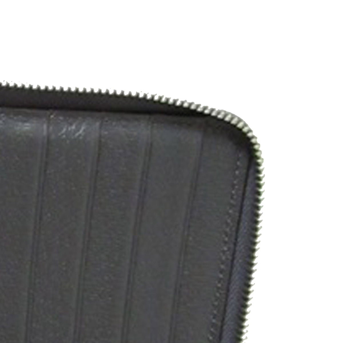 GUCCI GG Marmont Zip Around Wallet Long Wallets