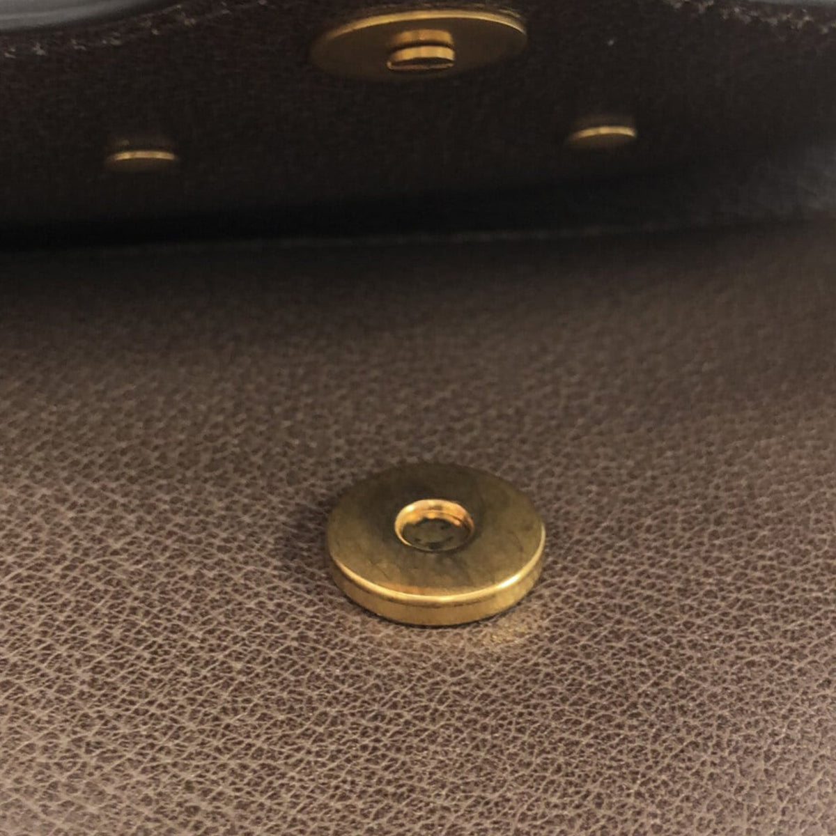 GUCCI Small Linea Totem Crystal Heart Crossbody Crossbody Bag