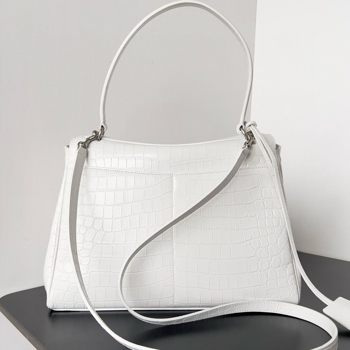 BAL MEDIUM RODEO BAG