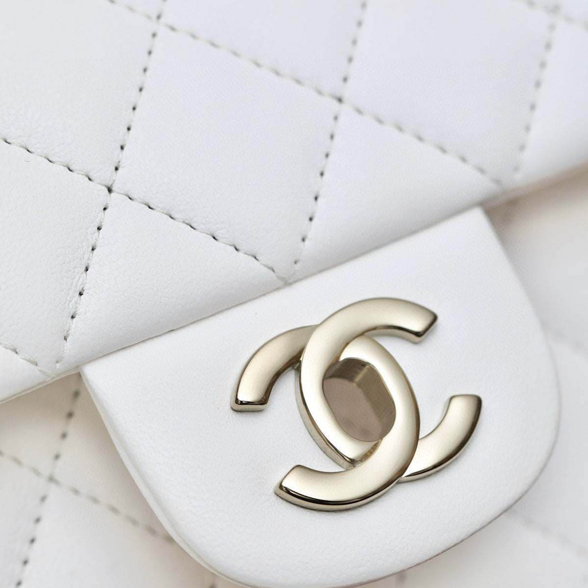 CC CLASSIC FLAP