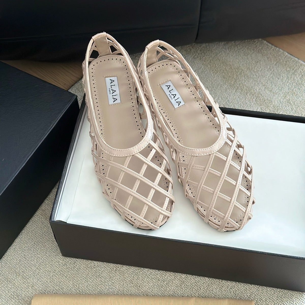 ALAIA BALLET FLATS