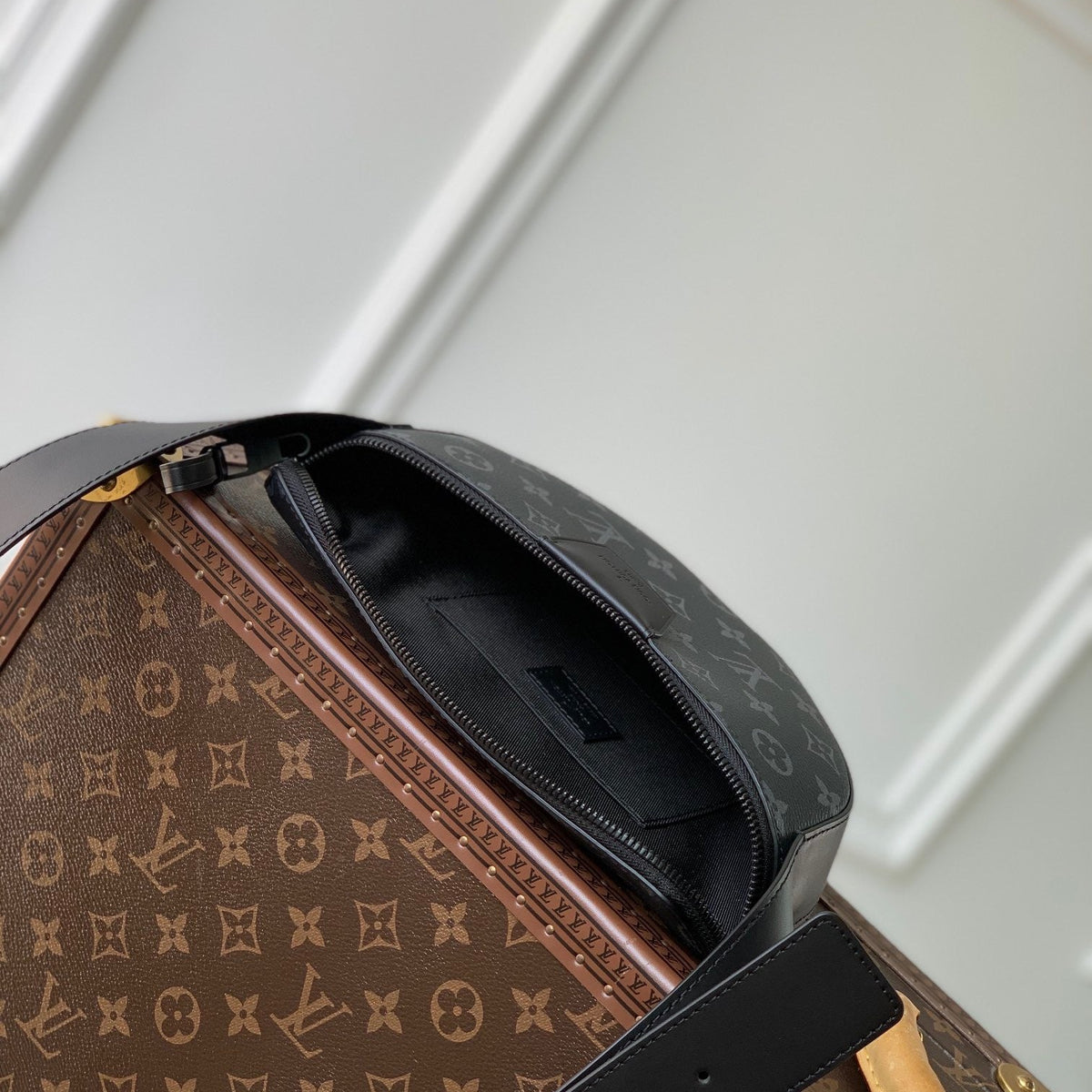 LOU MOON BAG