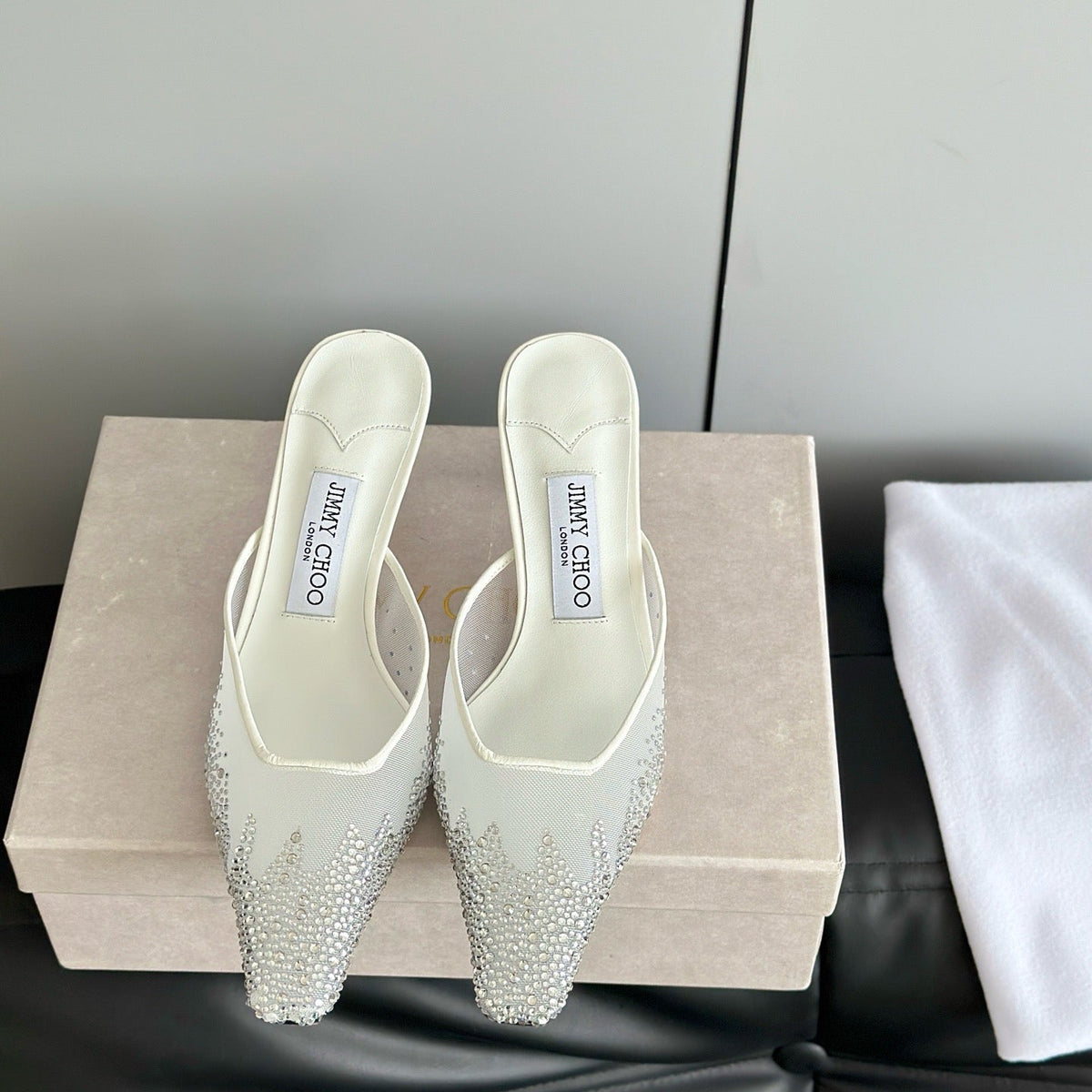 JIMMY C HEELS